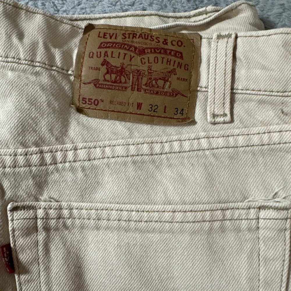 Vintage Levi's 550 Men's Sz 32x34 Jeans Beige Denim USA 90s